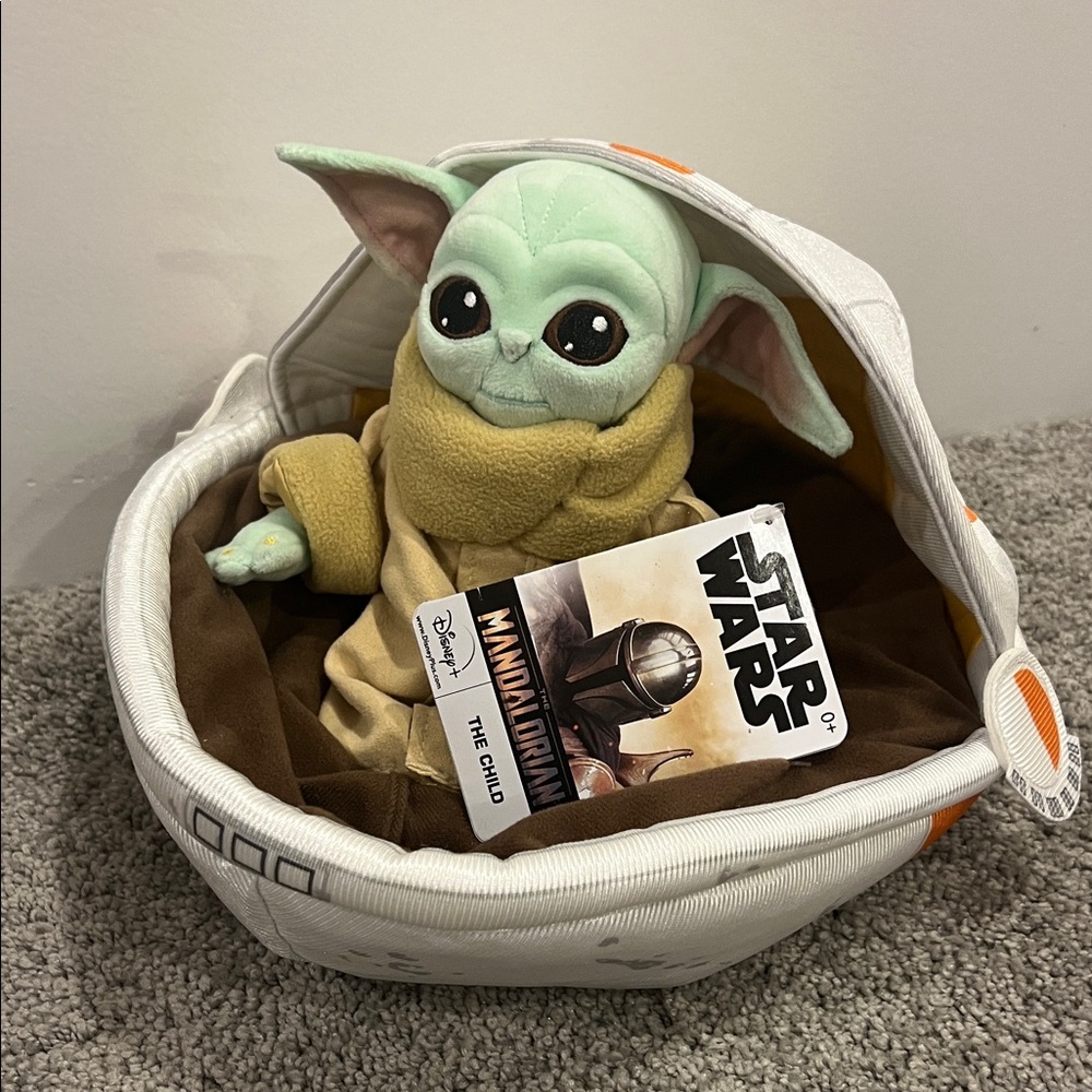 Star Wars The Child Plush in Green and Tan- new